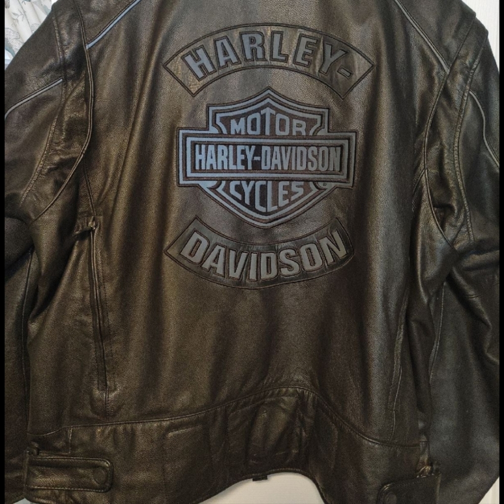 Harley Davidson leather jacket